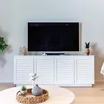 Modern Palms Getaway