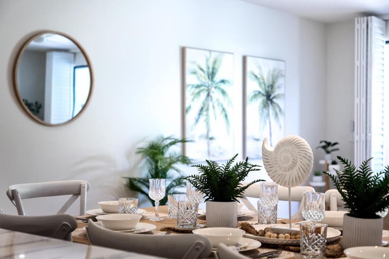 Holiday home Modern Palms Getaway