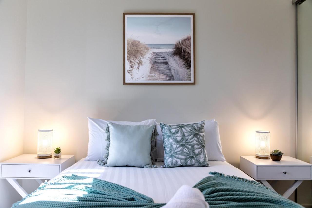 Modern Palms Getaway * Gold Coast